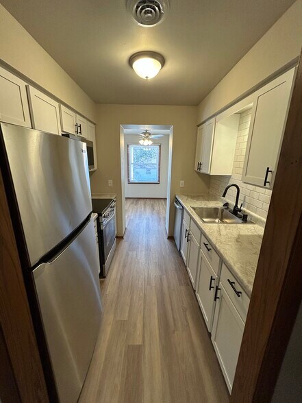 Building Photo - 2917 Todd Dr