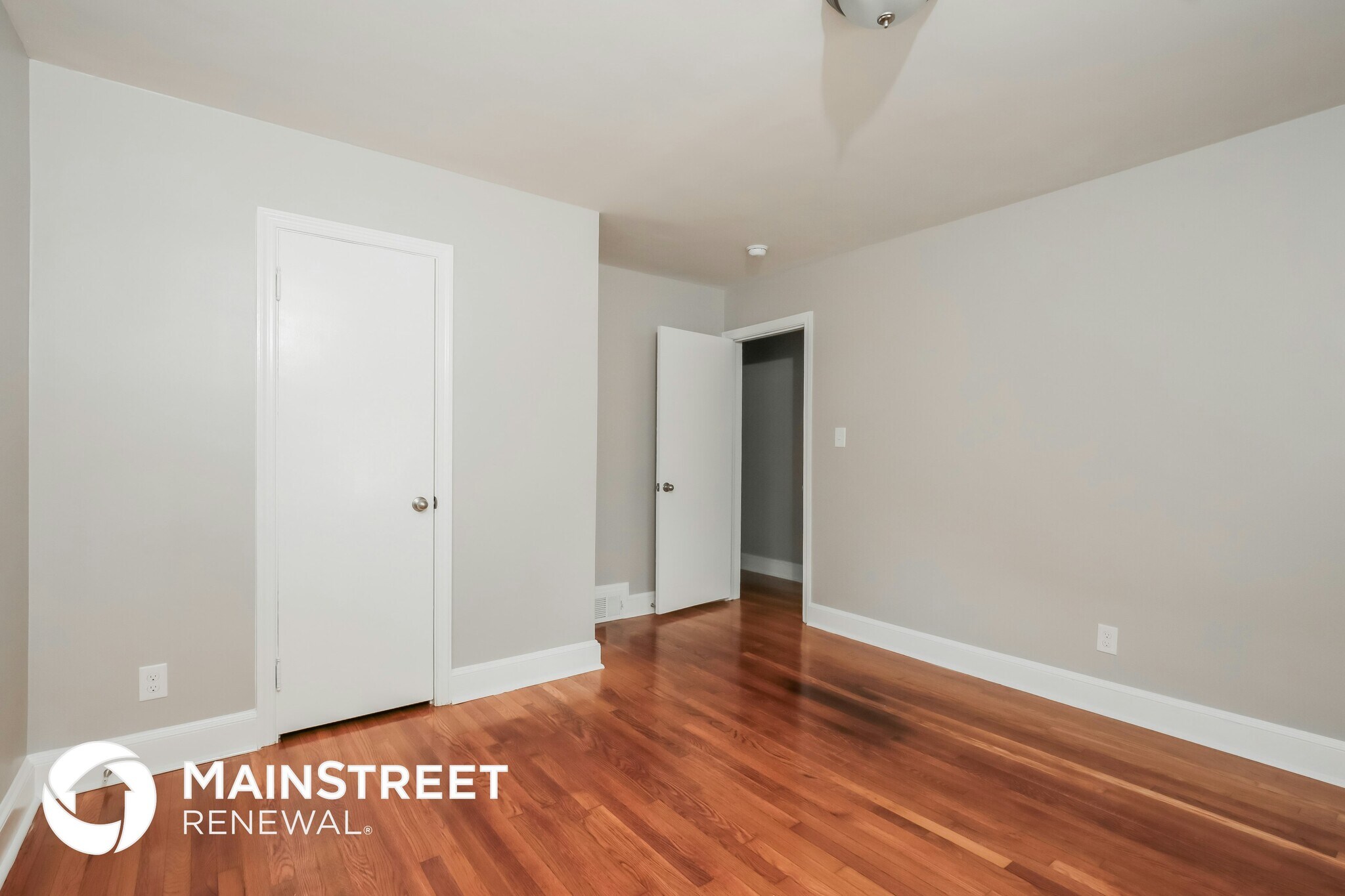 Building Photo - 331 Skyview Dr