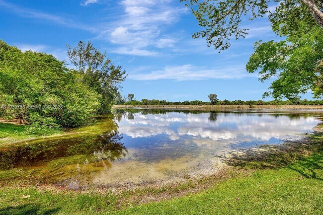 Building Photo - 12618 NW 56th Dr