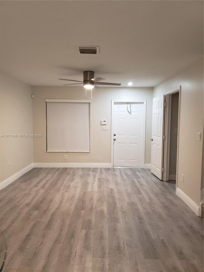 Building Photo - 2118 NW 171st Terrace