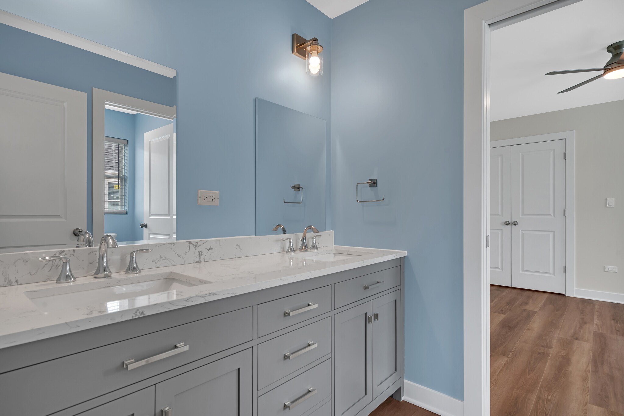 Building Photo - 903 Covey Ln