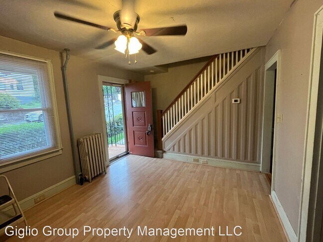 Building Photo - 2 br, 1 bath House - 1418 S. Webster Ave
