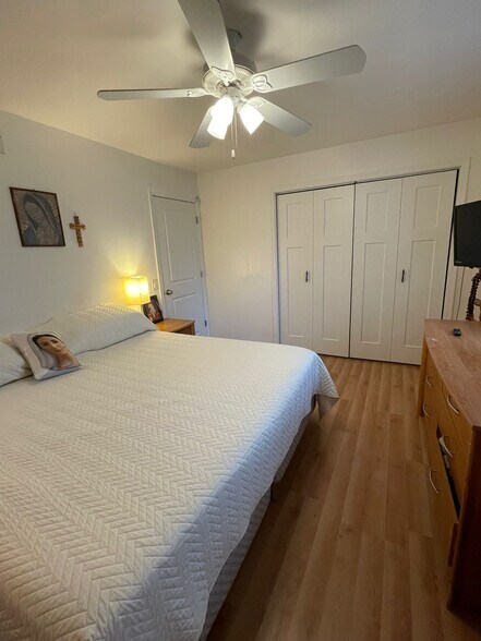 Building Photo - 54 N Walbridge Ave