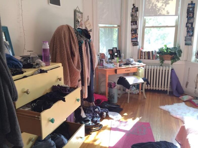 Apt 7 - 1195 Boylston St