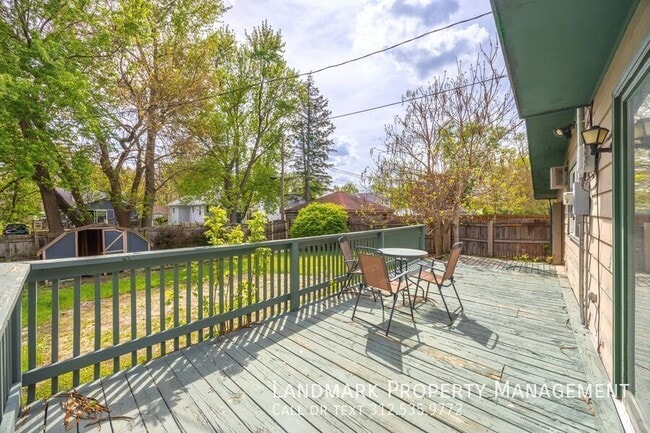 Building Photo - 3619 216th Pl