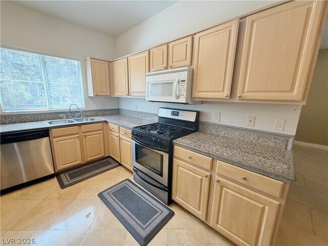 Building Photo - 5250 S Rainbow Blvd