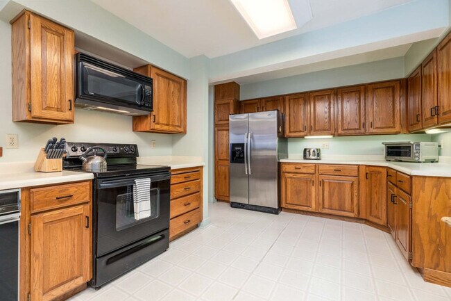 Building Photo - 7430 S Wasatch Blvd