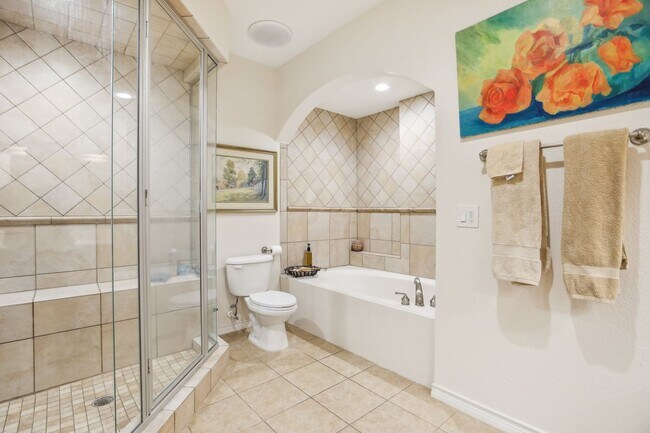 Building Photo - Luxury Riverfront Condo Near Georgetown Square | 2 Bed / 2 Bath with Balcony