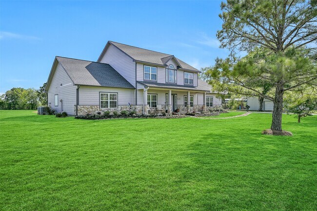 Building Photo - 1404 Hollier Rd