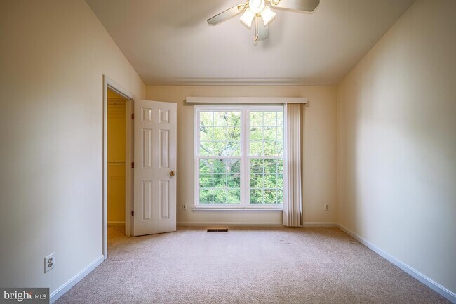 Building Photo - 5924 Terrapin Pl
