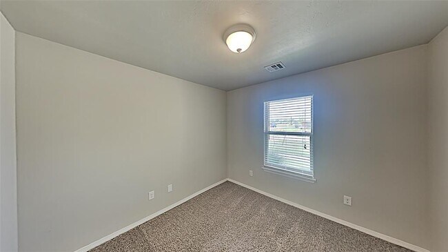 Building Photo - 4601 Oasis Ln