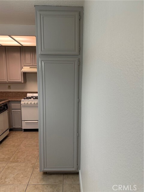 Building Photo - 74 Flor De Sol