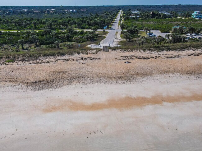 Building Photo - 4 Susan Pl