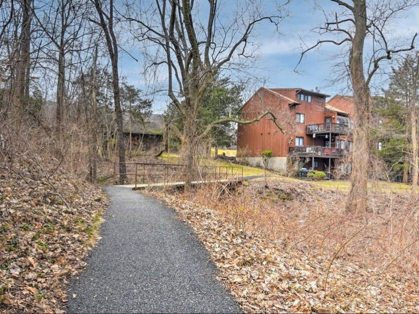 Building Photo - 7 Pevero Dr
