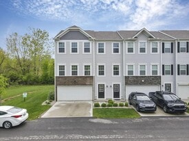 Building Photo - 111 Coyote Willow Dr