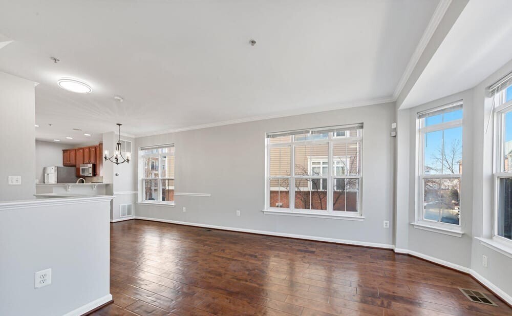 Building Photo - 5529 Lanier Ave