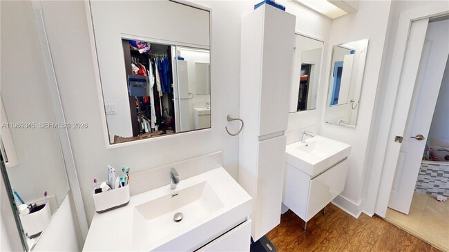 Building Photo - 10730 NW 66th St