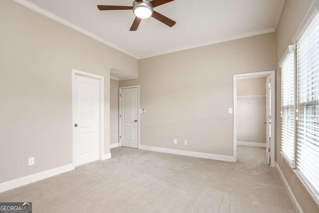 Building Photo - 528 Twinrose Way