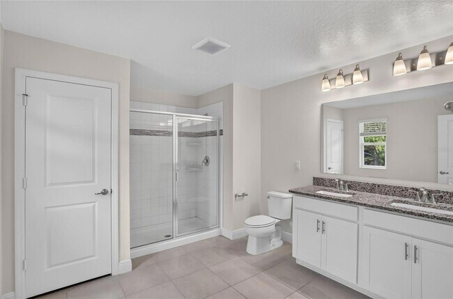 Building Photo - 16420 Winding Preserve Cir