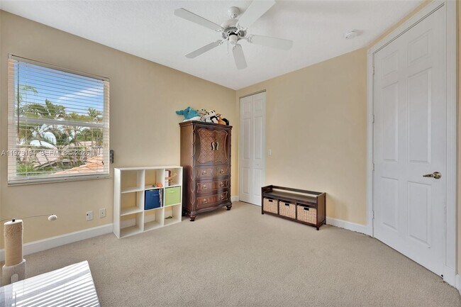 Building Photo - 546 NW 118th Terrace