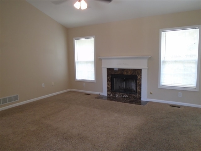 Building Photo - 7883 Mulberry Way