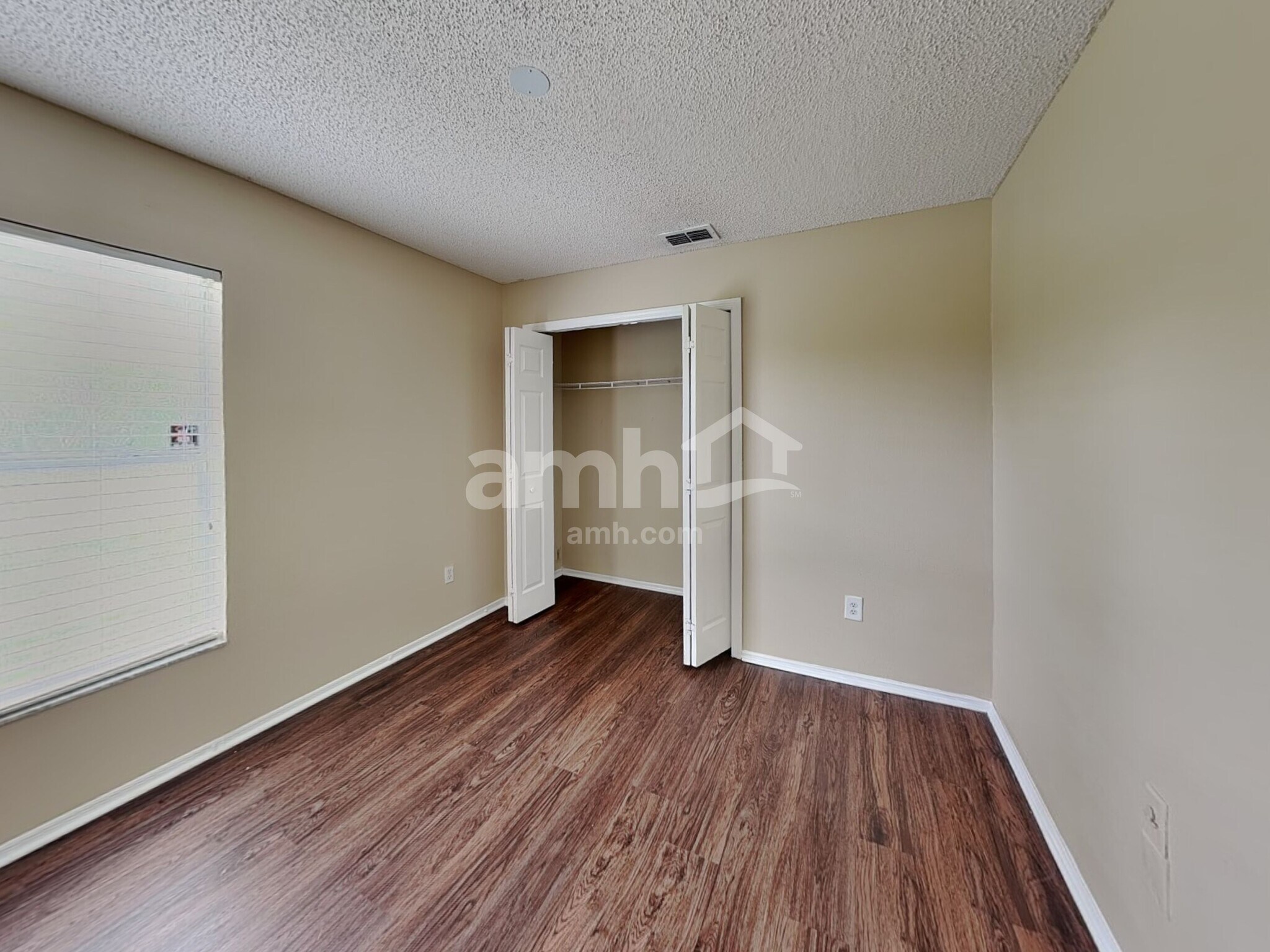 Building Photo - 893 Ferry Landing Ln