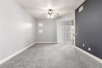 Building Photo - 63 E Agate Ave