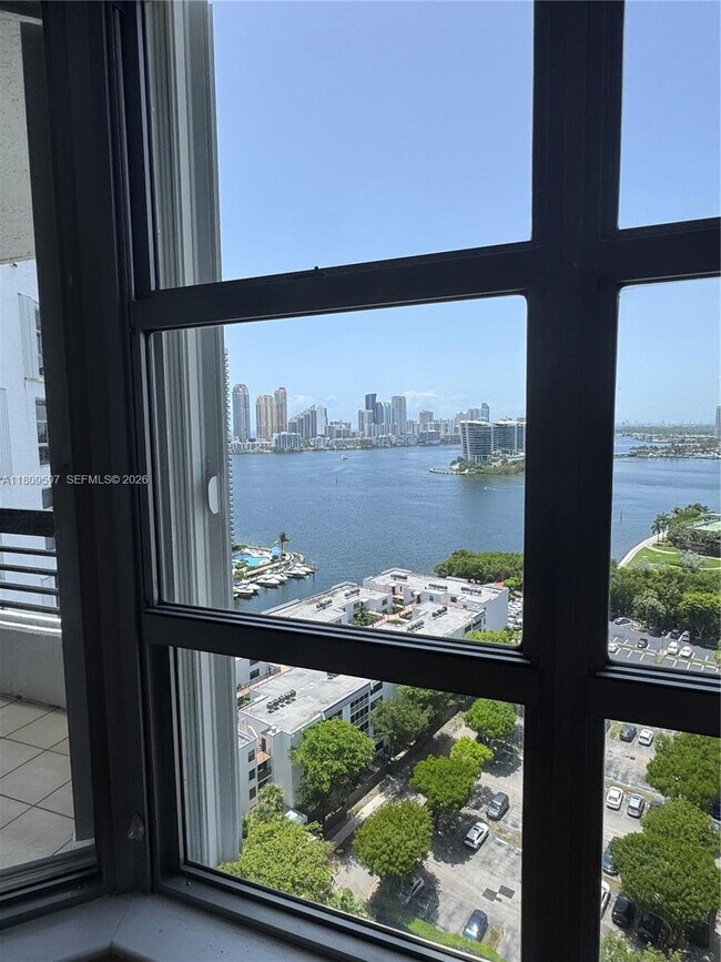 Building Photo - 3400 NE 192 St