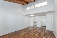 Building Photo - 20134 Leadwell St