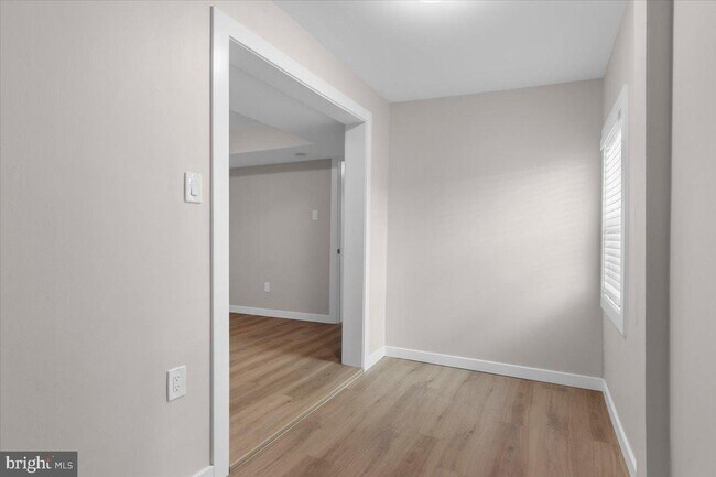 Building Photo - 220 Delsea Dr