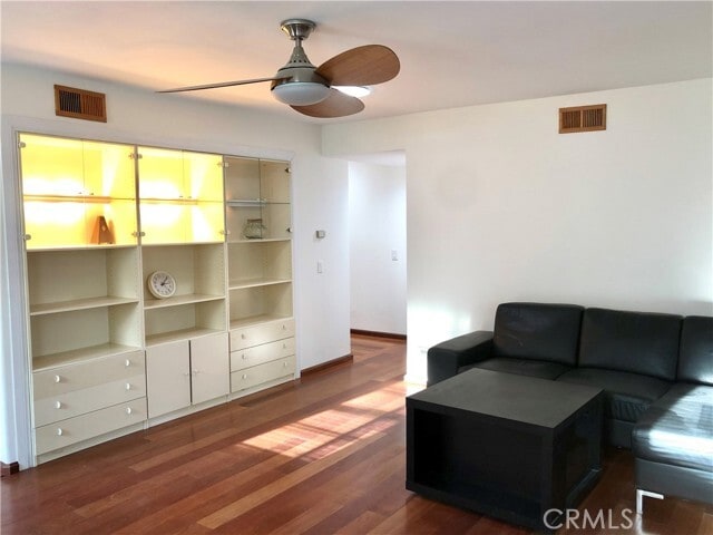 Building Photo - 20324 Collegewood Dr