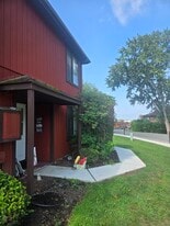 Building Photo - 28-6 Wister Way