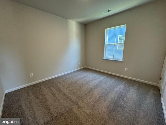 Building Photo - 51 Trout Lily Dr
