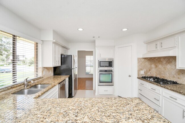 Building Photo - 2514 Trailside Ct