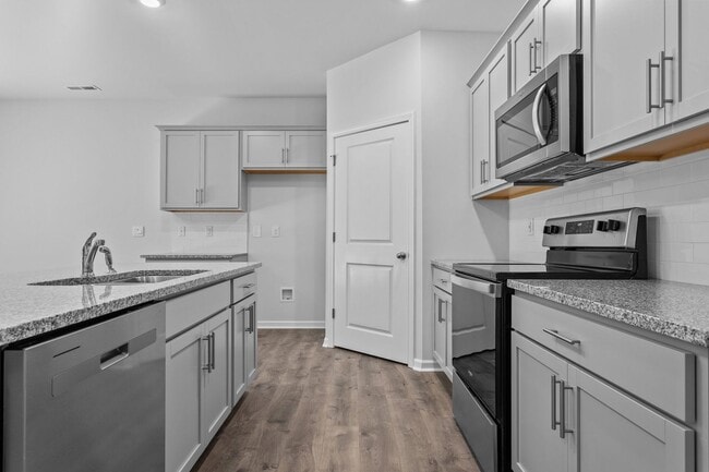 Building Photo - Beautifully designed 4-bedroom, 2-bath ranch
