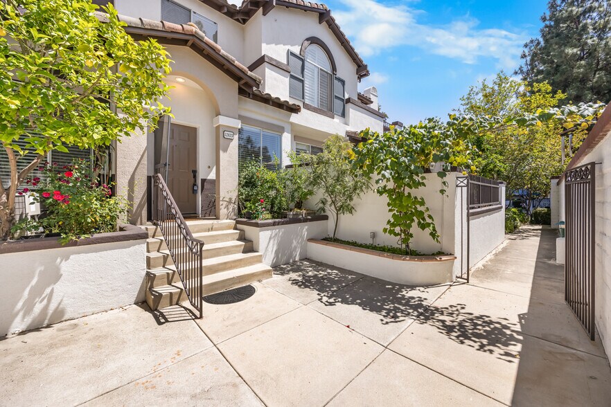 Building Photo - 12825 Ternberry Ct