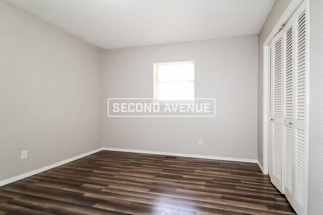 Building Photo - 2517 SW 67th St
