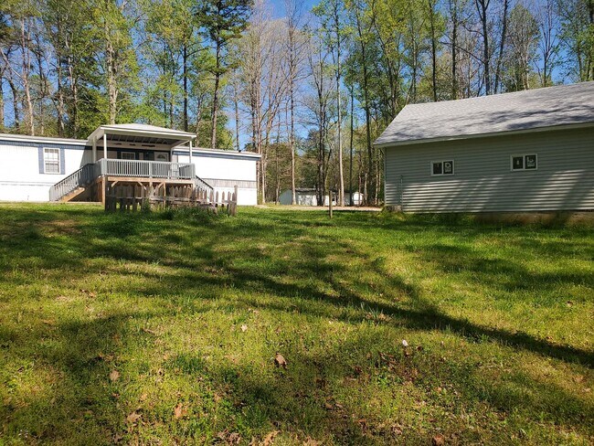 Building Photo - Ready to Move in