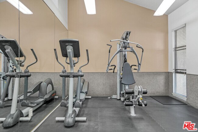 Building Photo - 8601 Falmouth Ave