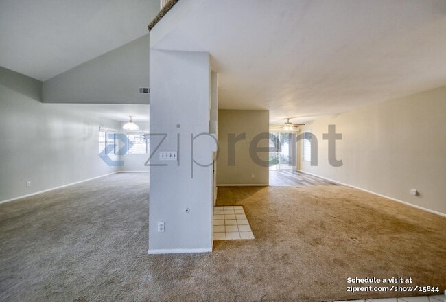 Building Photo - 7855 Green Crest Ct