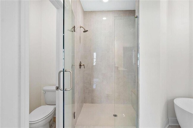 Building Photo - 110 Via Roma