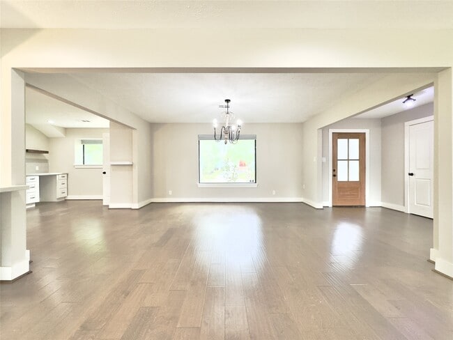 Building Photo - 14103 Kellywood Ln