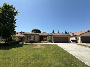 Building Photo - Modern 4-Bedroom, 3-Bathroom Home in the C...