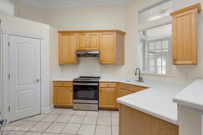 Building Photo - 429 Sea Spray Ln