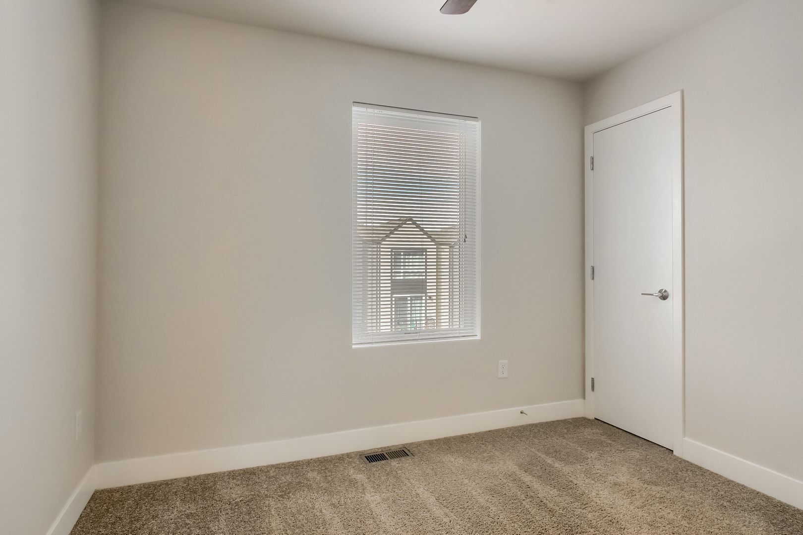 Building Photo - 1018 Depew St