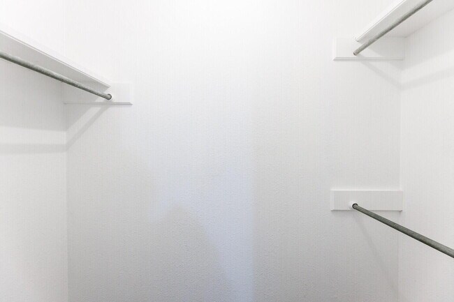 Building Photo - 4813 73rd St