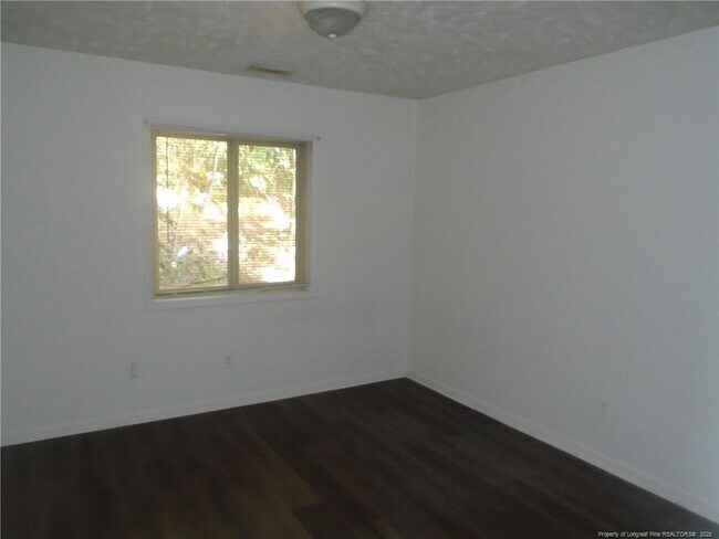 Building Photo - 6376 Applecross Ave