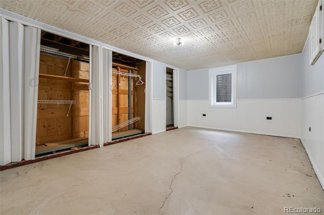 Building Photo - 5099 S Linden Dr