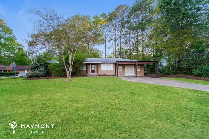 Primary Photo - 106 Parkway Dr