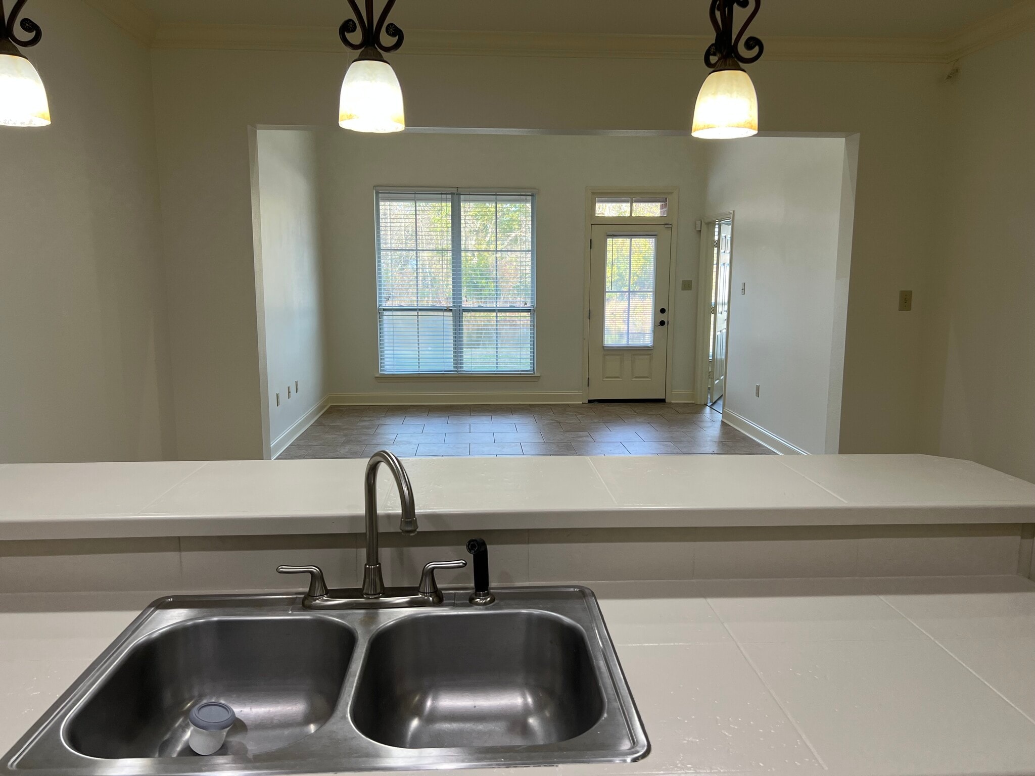 Kitchen Facing Living Room - 37150 Woodgate Ave